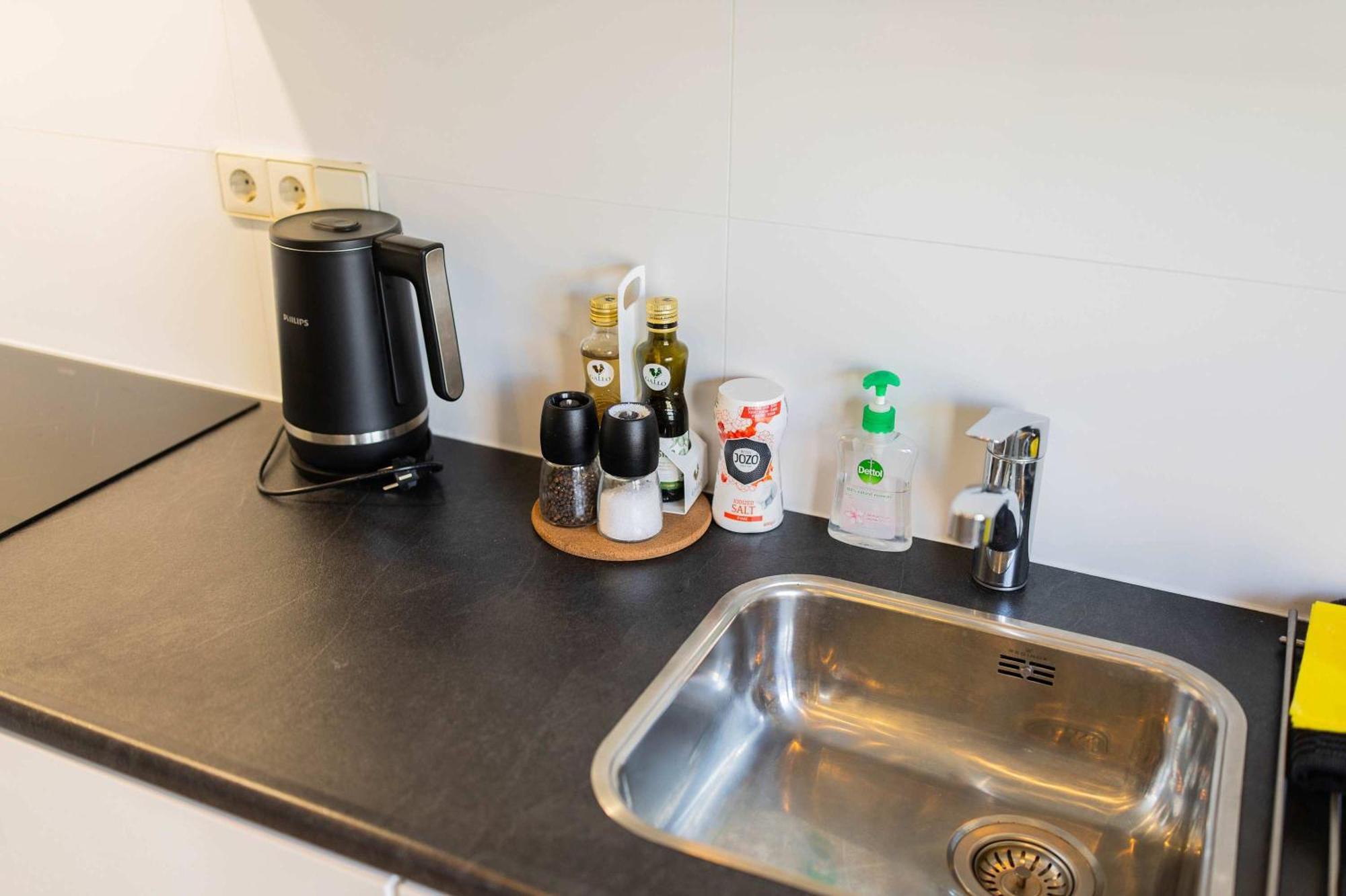 Smart 50m2 One Bedroom - Vw140c Apartment Eindhoven