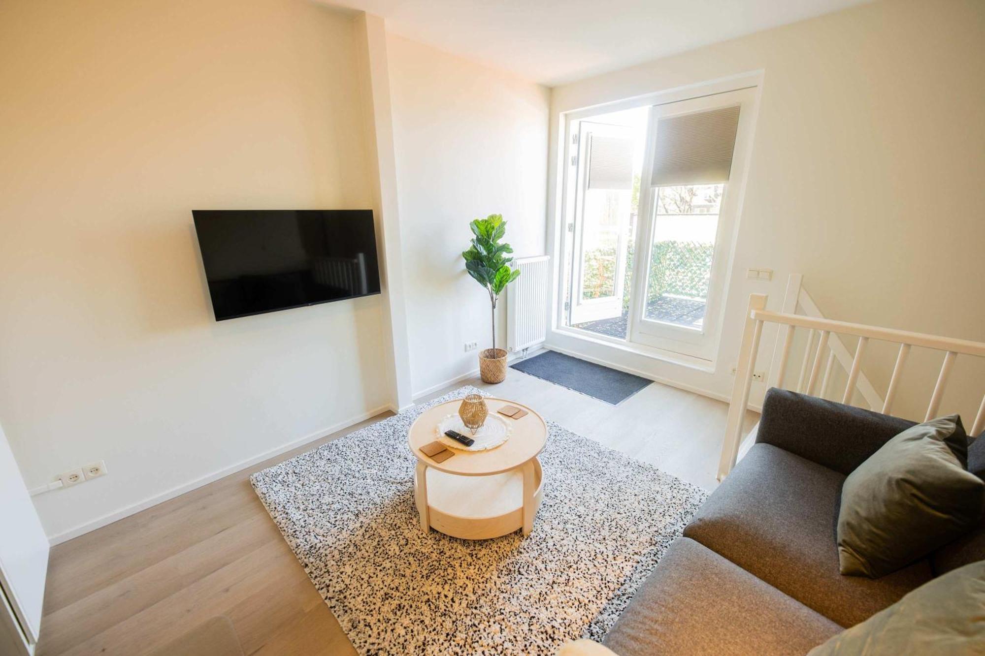 Smart 50m2 One Bedroom - Vw140c * Eindhoven